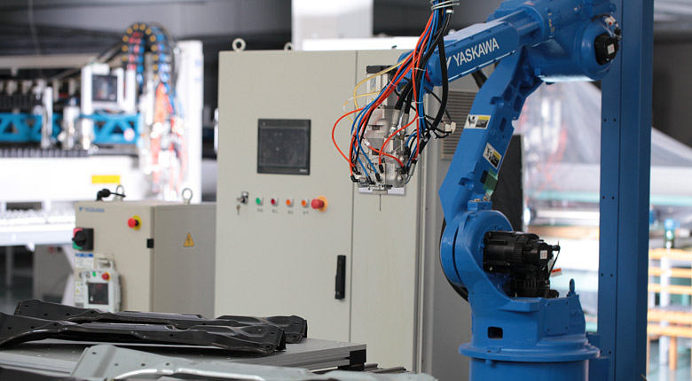 HG-TJ611單組份六軸機器人涂膠機